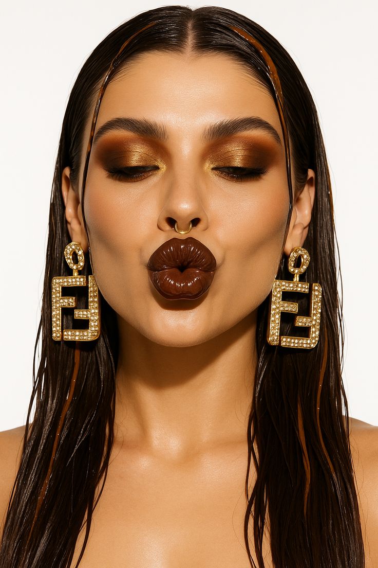 Pucker Up For Sexy Fall Lips