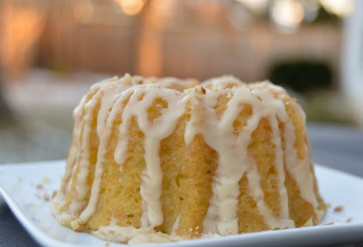 Irish Cream Pistachio Rum Cake