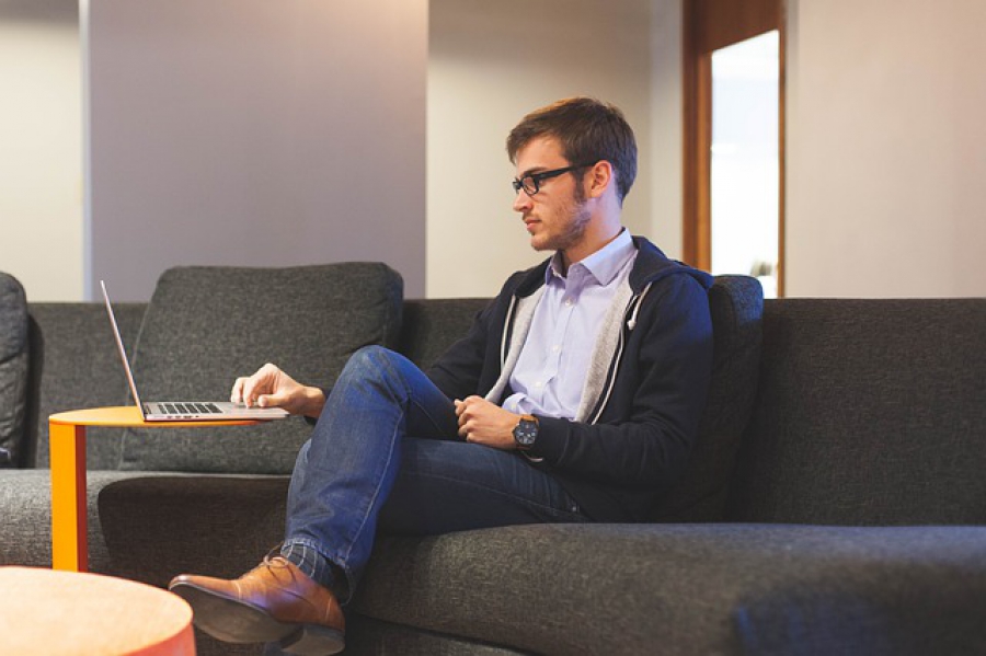 Y Combinator Provides Seed Funding For Startups @matrixthinker @ycombinator