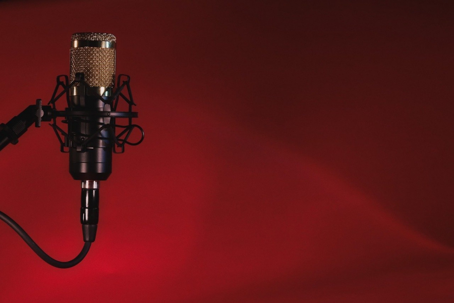 6 Beauty Podcasts You Should Listen To