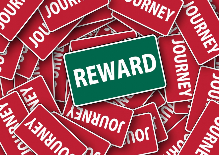 Pamper Me Network #Rewards Social Media Users For Supporting Their Favourite Merchants With Cash #loyalty @matrixthinker #leadgen #socialrewards #sales
