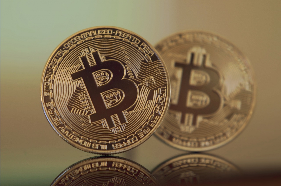What Are Cryptocurrencies And How Are They Different From Real Money? #bitcoin #ethereum #dash @matrixthinker #blockchain #books #ripple #digitalcurrency #cryptocurrency
