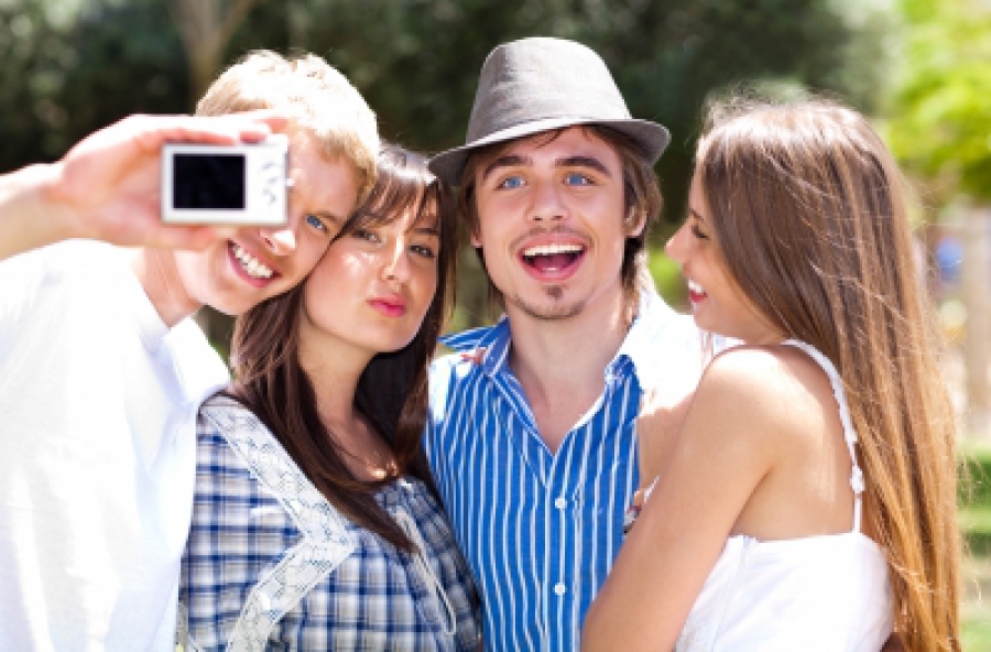 Talkpix Works With Student Associations To Help Students Raise Funding For Tuition Fees And Special Projects Start A Campaign Now